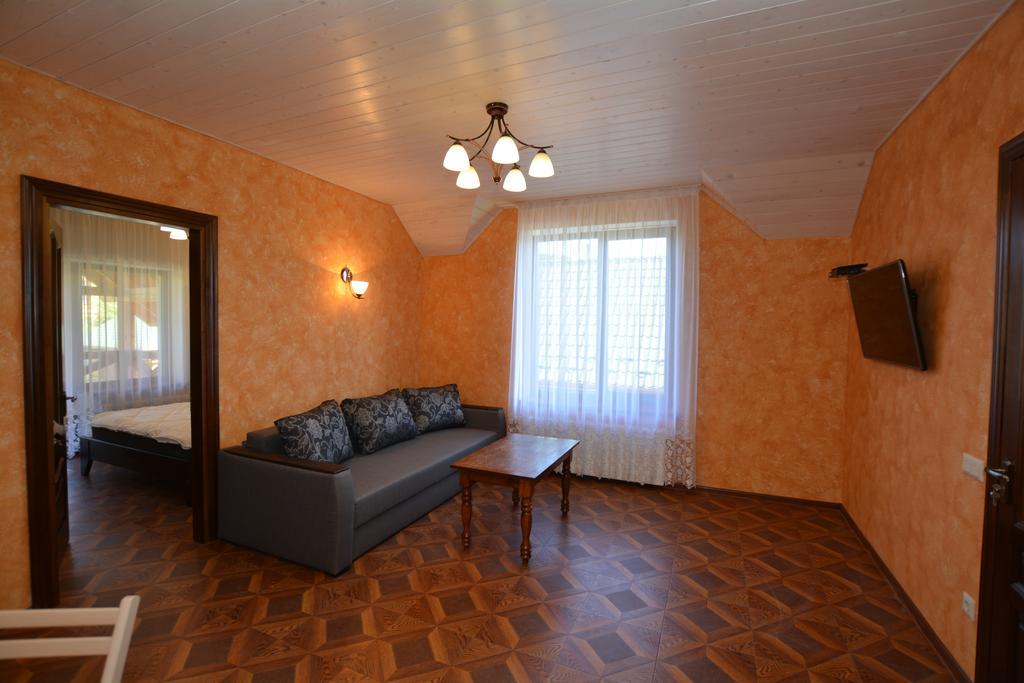 Zolota Rybka Vila Skhidnytsia Quarto foto
