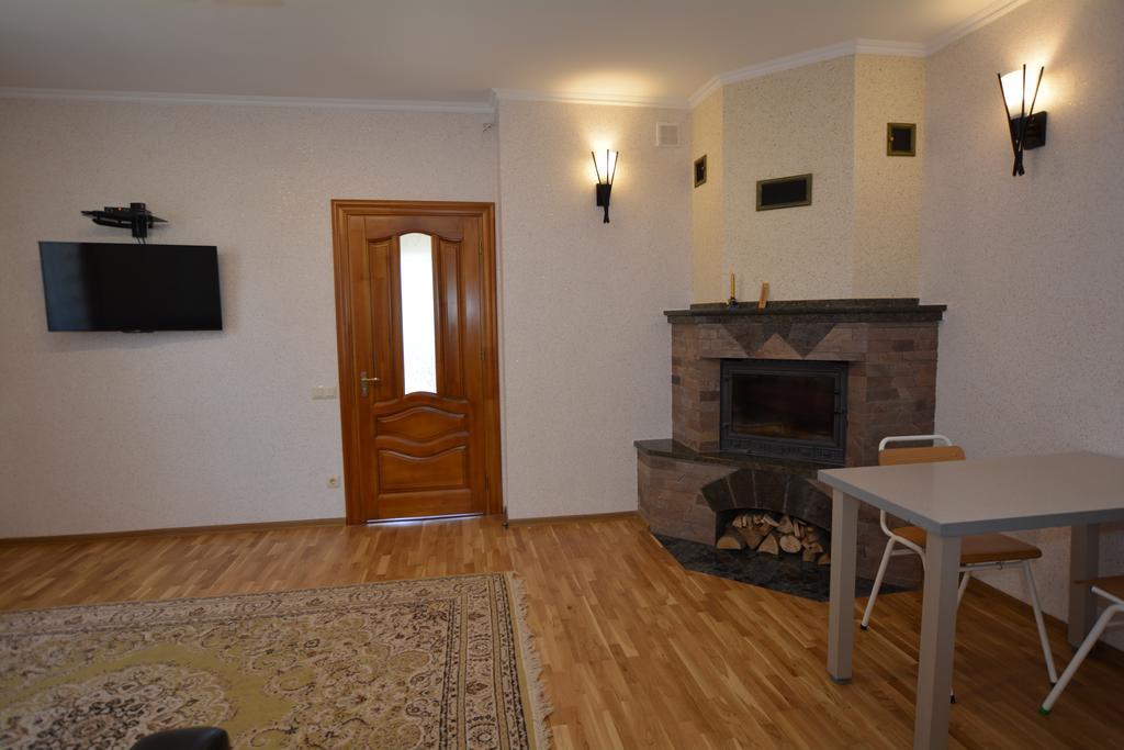Zolota Rybka Vila Skhidnytsia Quarto foto